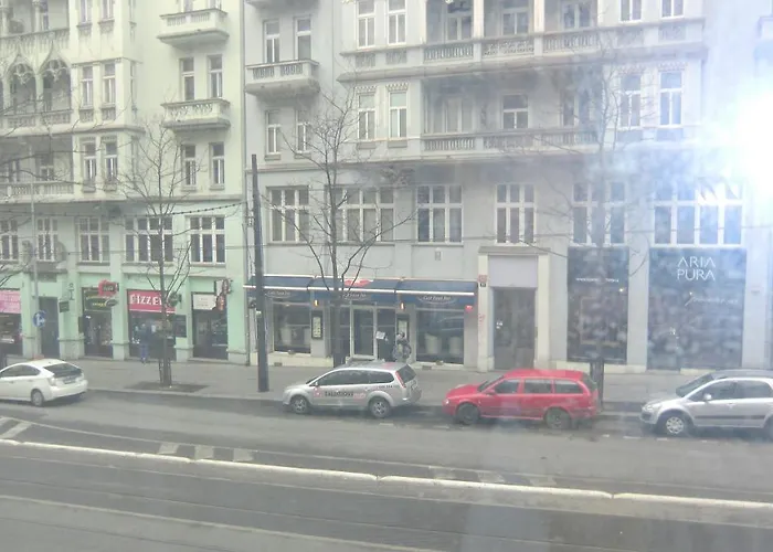 Pansiyon Hu Prag